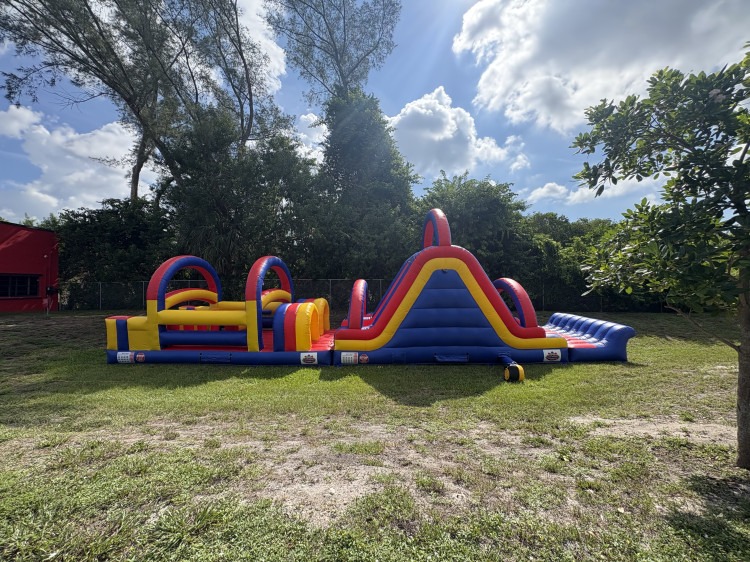57FT EXTREME OBSTACLE COURSE